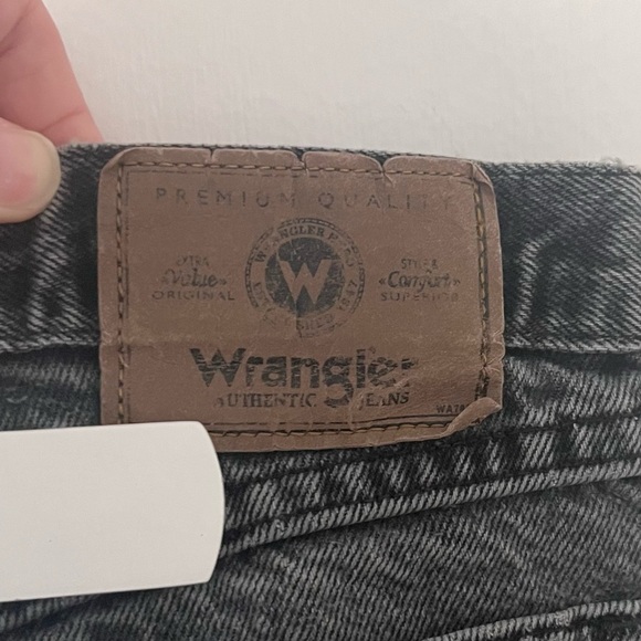 Wrangler Black Light Wash Men’s Jeans 36x34 - Picture 5 of 15